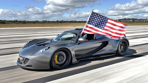 Hennessey Venom Hits 270 mph 1 at Hennessey Venom Hits 270 mph   Faster Than Veyron SS