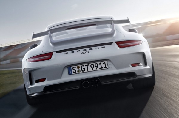 Porsche 911 gt3 1 600x397 at Porsche 911 GT3 Engine Replacement Confirmed as Fire Issue Remedy