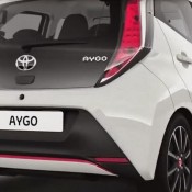 toyota ayg 2014 leak 2 175x175 at New Toyota Aygo Leaks, and It Looks Weird