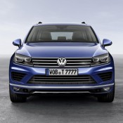 2015 Volkswagen Touareg 3 175x175 at 2015 Volkswagen Touareg Facelift Officially Unveiled