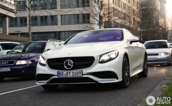 Mercedes S63 AMG Coupe Spotted 0 600x370 at Mercedes S63 AMG Coupe Spotted Out and About