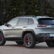 jeep cherokee adventurer concept 2 175x175 at 2014 Moab: Jeep Cherokee Concepts
