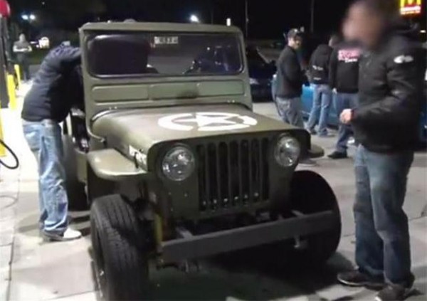 750 hp Willys Jeep Dragster 1 600x423 at 750 hp Willys Jeep Dragster Take On Nissan GT R