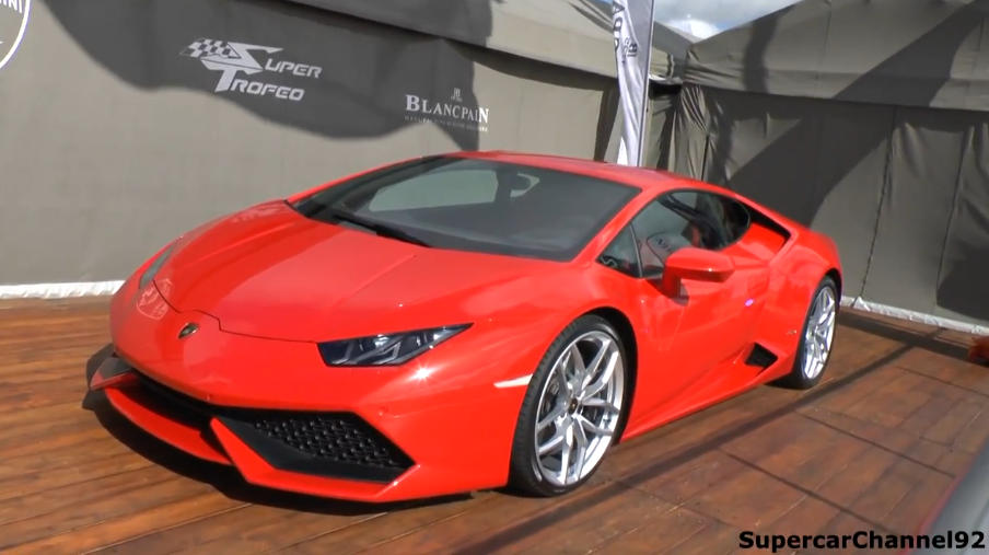 rosso mars huracan 1 at UK’s First Lamborghini Huracan Is Rosso Mars