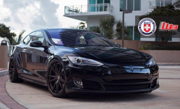 HRE Tesla S 00 600x364 at Tesla Model S with HRE Wheels Looks Bitchin!