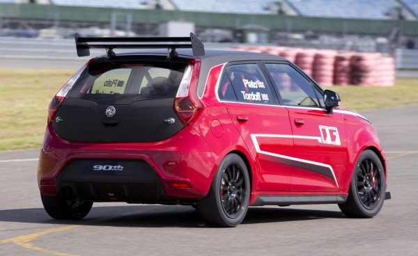 MG3 Trophy Championship 2 600x368 at MG3 Trophy Championship Concept Unveiled