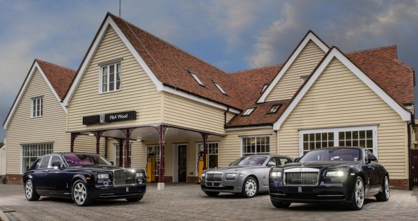 Rolls Royce Showroom PA Wood 0 600x317 at P&A Wood Launches Classy Rolls Royce Showroom in Essex