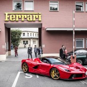 gold wheeled laferrari 2 175x175 at Gold Wheeled LaFerrari Spotted at the Factory 