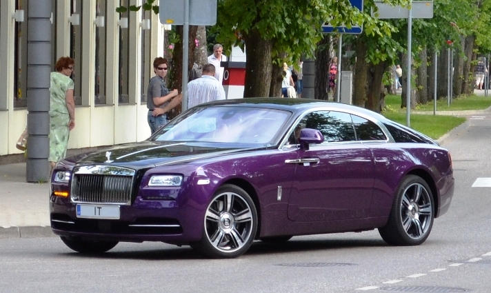 Purple Rolls Royce Wraith 1 at Purple Rolls Royce Wraith Spotted in Latvia
