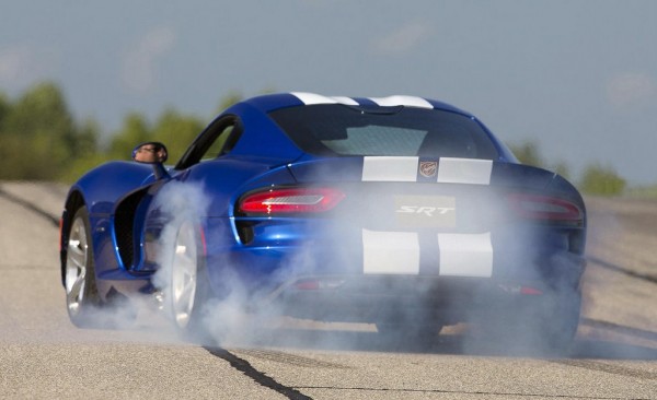 Viper 2015 600x366 at 2015 Dodge Viper Gets More Power But Not Much
