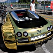 Black and Gold Bugatti Veyron 6 175x175 at Golden Bugatti Veyron Spotted in Geneva