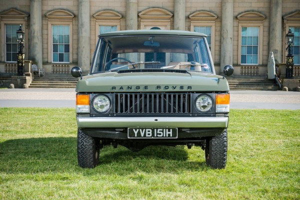 Range Rover Number One 2 600x400 at First Ever Production Range Rover to be Auctioned 
