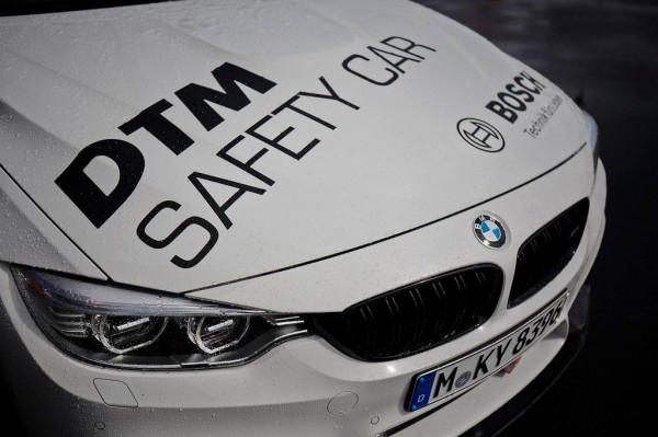 m4 safety 3 600x399 at BMW M4 DTM Safety Car Looks Awesome in Live Photos