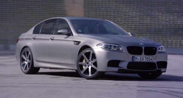 30 jahre drift 600x321 at BMW M5 30 Jahre Edition Goes Drifting in New Promo