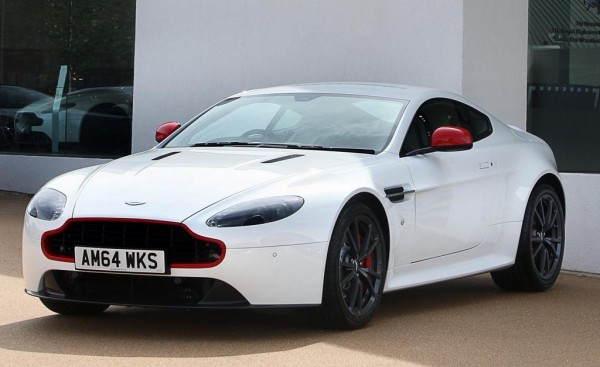 Vantage N430 1 600x367 at Aston Martin Works Delivers the First Vantage N430s