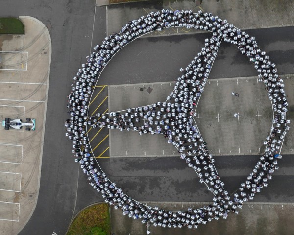 mercedes f1 600x480 at Mercedes Benz Celebrates F1 World Constructors Title 