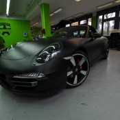 targa matte 7 175x175 at Porsche 991 Targa Looks Mean in Matte Black