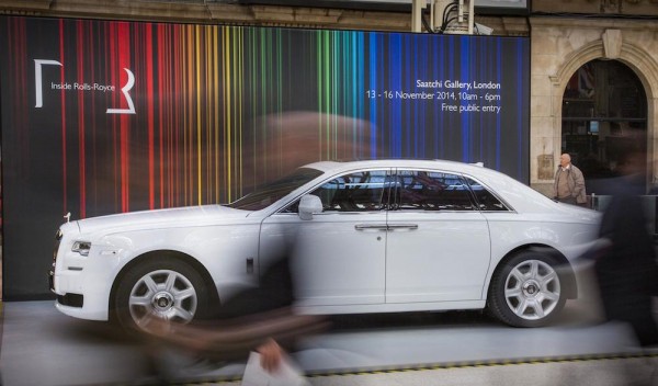 Rolls Royce Exhibition 0 600x352 at Inside Rolls Royce Exhibition Teaser at London Victoria