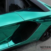Turquoise Chrome 12 175x175 at Unique: Lamborghini Aventador in Turquoise Chrome