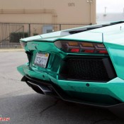 Turquoise Chrome 4 175x175 at Unique: Lamborghini Aventador in Turquoise Chrome