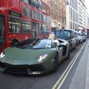 Matte Green Aventador 2 175x175 at Londoner Uses Matte Green Aventador as Delivery Car!