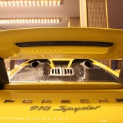 Yellow Porsche 918 6 175x175 at Combo Spot: Yellow Porsche 918 & Red Carrera GT