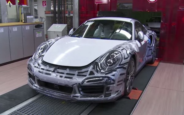 porsche 991 gt3 test 600x375 at A Look Inside Porsche 991 GT3 Test Facility