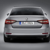 2016 Skoda Superb 3 175x175 at Official: 2016 Skoda Superb 
