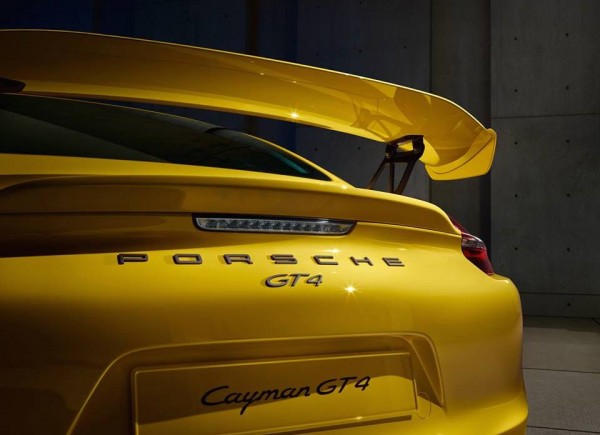 Cayman GT4 V 0 600x435 at Must Watch: Porsche Cayman GT4 “Rebel” Promo