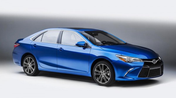 Toyota Camry SE 1 600x337 at Special Edition Toyota Camry and Corolla Unveiled