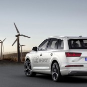 Audi Q7 e tron Quattro 2 175x175 Audi Q7 e tron Quattro 2 175x175 at Geneva 2015: Audi Q7 e tron Quattro