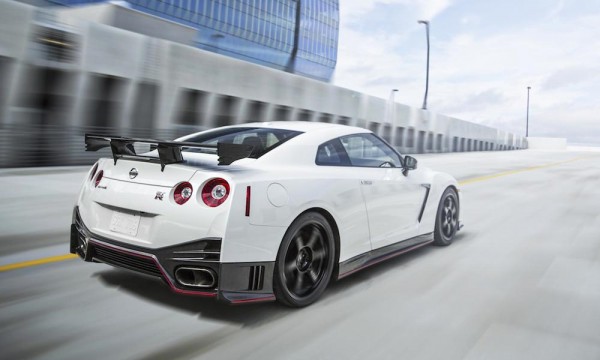 Nissan GT R Nismo 600x360 at 2016 Nissan GT R Gold Edition Announced