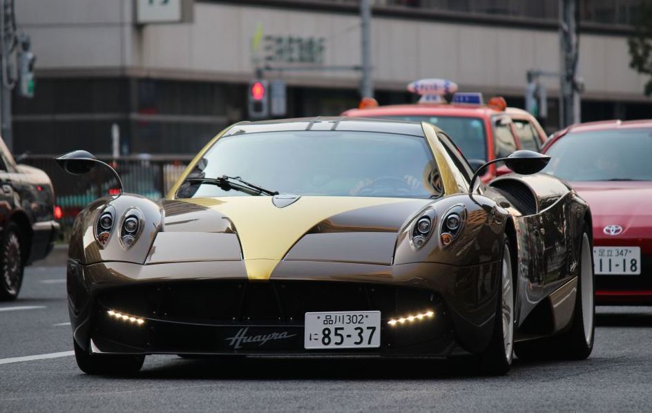 Pagani Huayra Chocolate 0 at Pagani Huayra Chocolate & Caramel Edition Spotted in Japan!