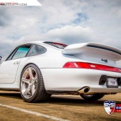 Porsche 993 Turbo ADV1 2 175x175 Porsche 993 Turbo ADV1 2 175x175 at Absolute Gem: Porsche 993 Turbo on ADV1 Wheels