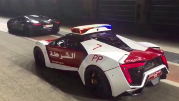 Lykan Hypersport Police Car 600x337 at Lykan Hypersport Police Car Watches as Aventador Spits Flames