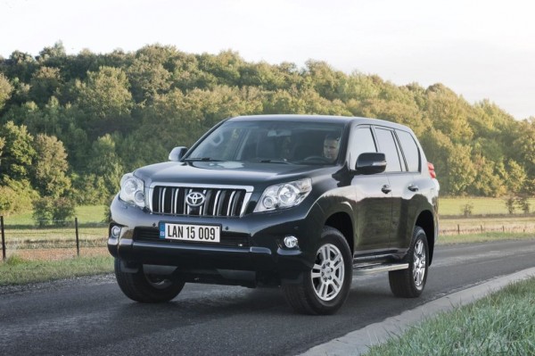 Toyota Land Cruiser UK 2 600x399 at Revised Toyota Land Cruiser Launches in the UK