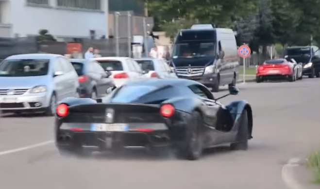 laferrari nutter at Nutty LaFerrari Owner Goes Wild on Public Roads