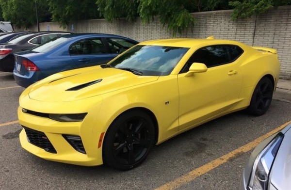 2016 Camaro SS Spot 0 600x392 at 2016 Camaro SS Spotted in the Wild