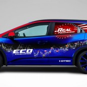 Honda Civic Tourer record 2 175x175 at Honda Civic Tourer Sets New Guinness Record for Fuel Efficiency