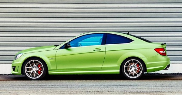 Mercedes C63 AMG Coupe Legacy 0 600x313 at Official: Mercedes C63 AMG Coupe Legacy Edition