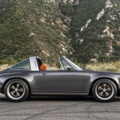 Singer Porsche 911 Targa 5 175x175 at Singer Porsche 911 Targa Is a Pure Work of Art