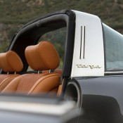 Singer Porsche 911 Targa 6 175x175 at Singer Porsche 911 Targa Is a Pure Work of Art