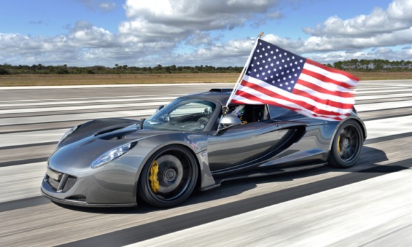Hennessey Venom GT sale 1 600x360 at Hennessey Venom GT World Record Car Is Up for Sale