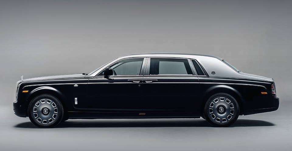 Rolls Royce Phantom Zahra 0 at Kahn RS Body Kit for Third Gen Range Rover