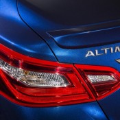 2016 Nissan Altima 5 175x175 at Official: 2016 Nissan Altima
