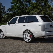 Kylie Jenner White Range Rover 5 175x175 at Gallery: Kylie Jenner’s White Range Rover