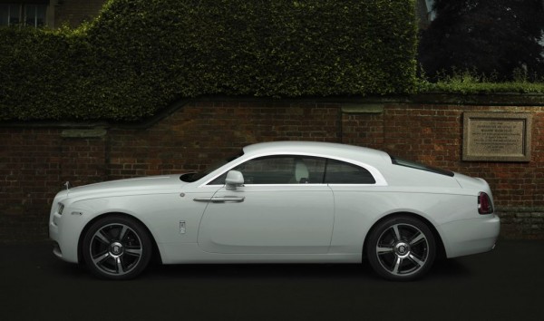 Rolls Royce Wraith History Rugby 0 600x354 at Official: Rolls Royce Wraith History of Rugby
