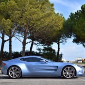Aston Martin One 77 spot 2 175x175 at Mako Blue Aston Martin One 77 Sighted in France