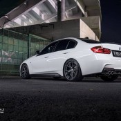 Tricked out BMW 320i 11 175x175 at Tricked out BMW 320i Looks Better Than the M3
