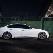 Tricked out BMW 320i 5 175x175 at Tricked out BMW 320i Looks Better Than the M3